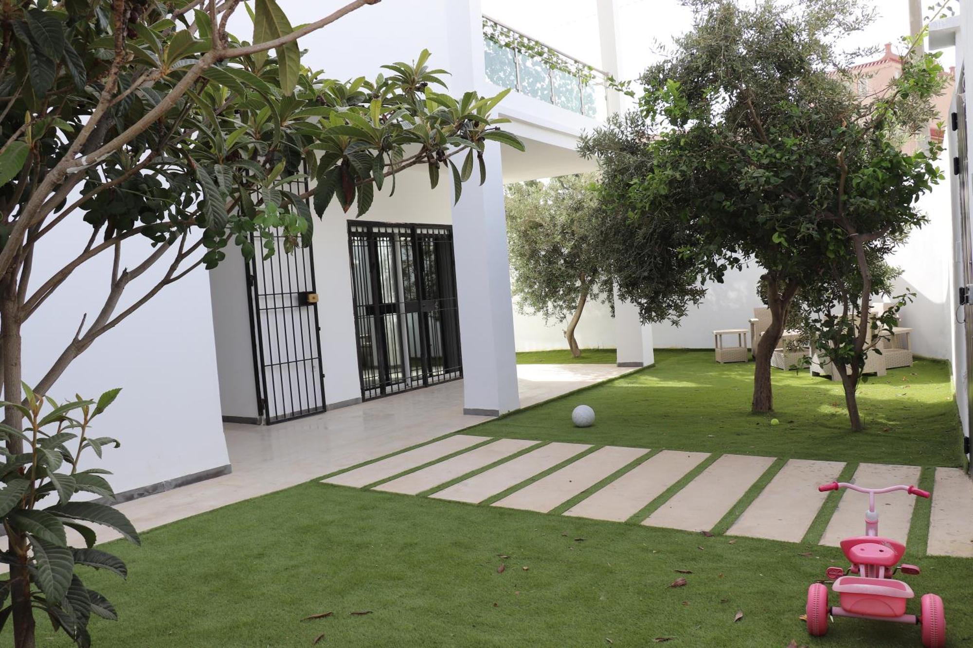 Luxury House Directly On The Beach Bizerte Exterior photo